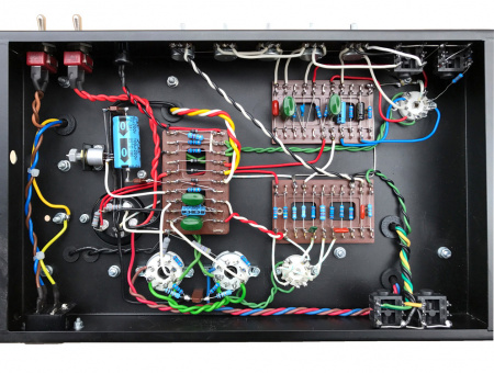 Гитарный усилитель YERASOV BLACKSPAСE