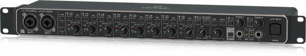 Звуковая карта Behringer UMC1820