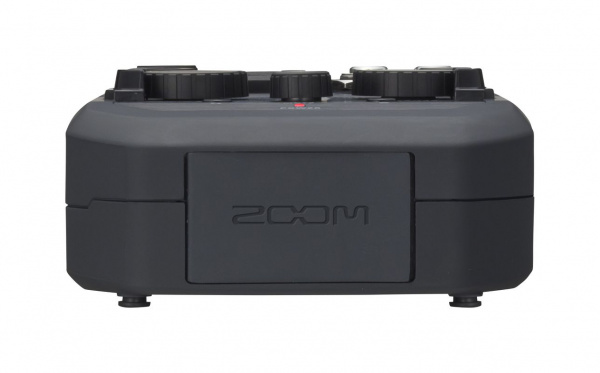 Аудиоинтерфейс Zoom U-24