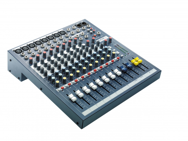 Микшерный пульт Soundcraft EPM8